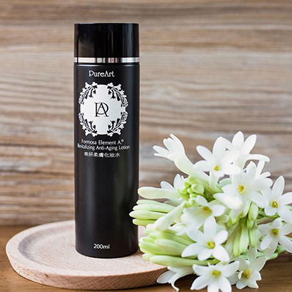 喚妍柔膚化妝水