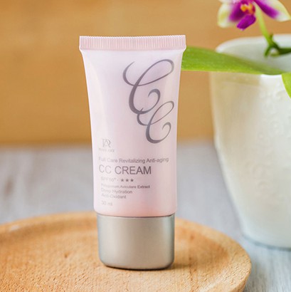 全護活顏抗皺CC霜